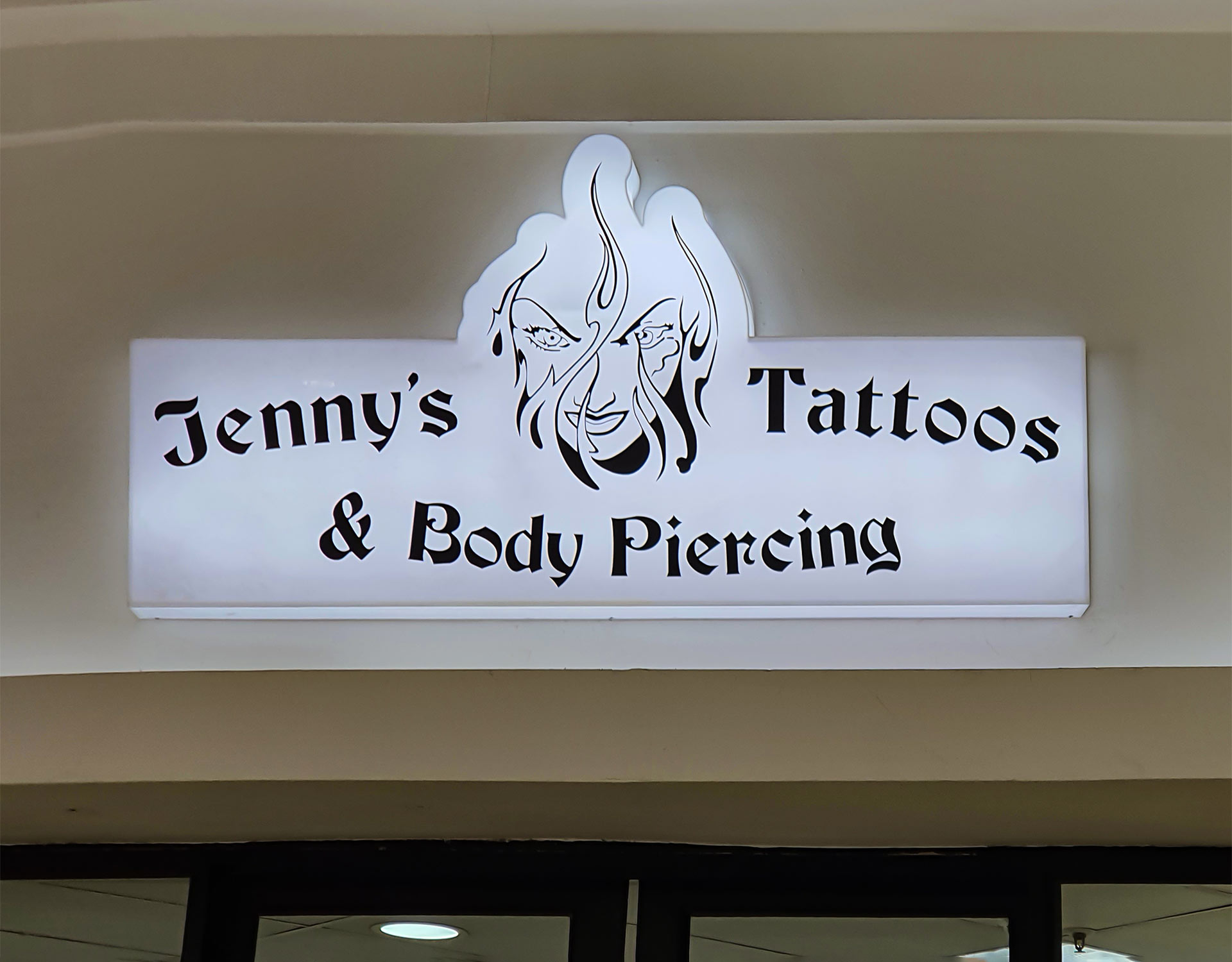 Jennys  Tattoos & Body Piercing x1600
